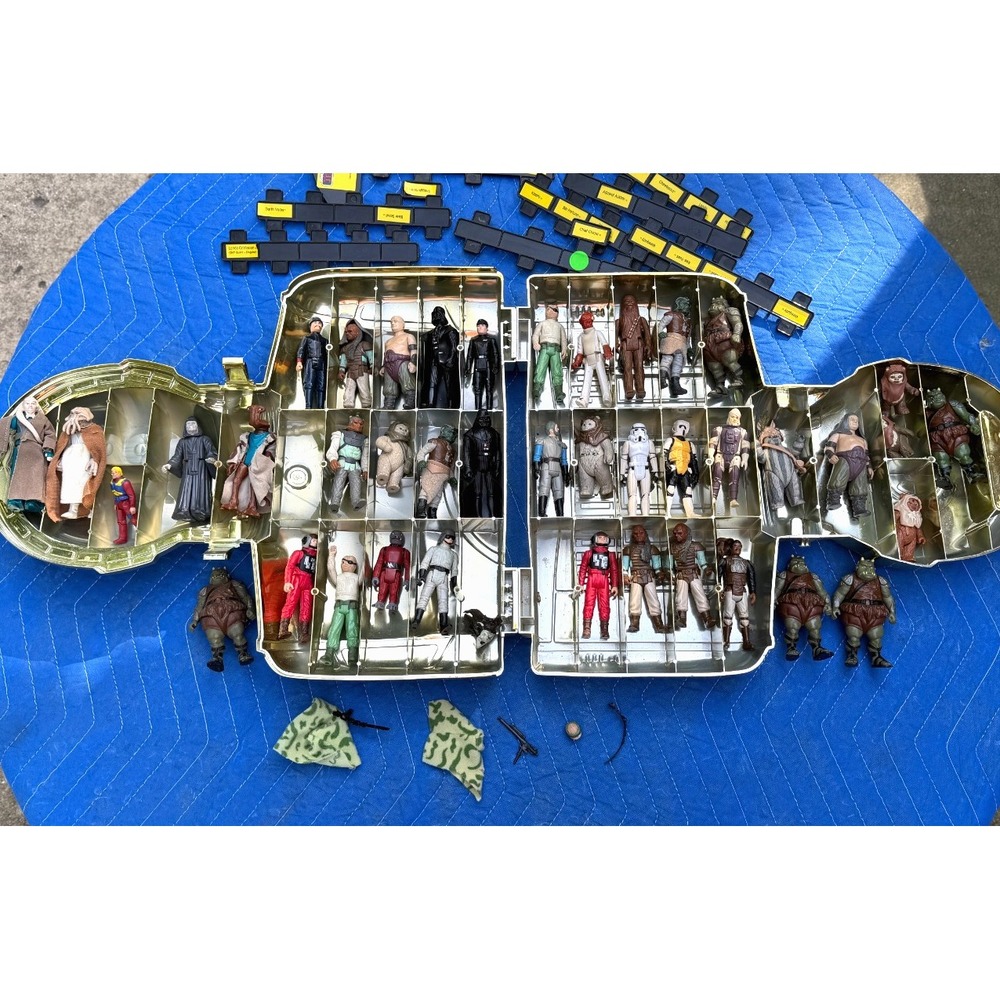 Vintage Star Wars Figures & Weapons Lot Kenner Loose 70's 80's in C3PO Case 50+